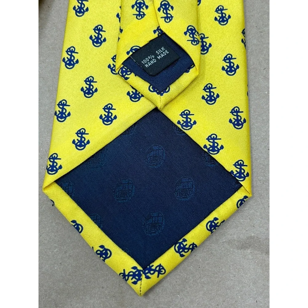 Rivetz of Boston Mens Silk Necktie Yellow Navy Blue Anchor Nautical Handmade Tie